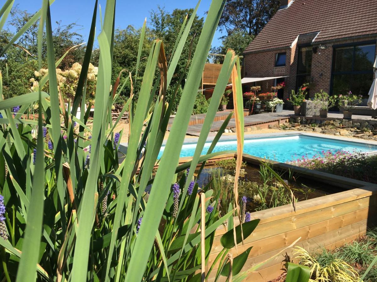 La Chambre Du Chemin Vert : Spa Piscine Sauna Jodoigne Экстерьер фото